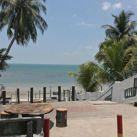 Newly Renovated Comfy Beachfront View At Seri Bulan พอร์ตดิ๊กสัน ภายนอก รูปภาพ