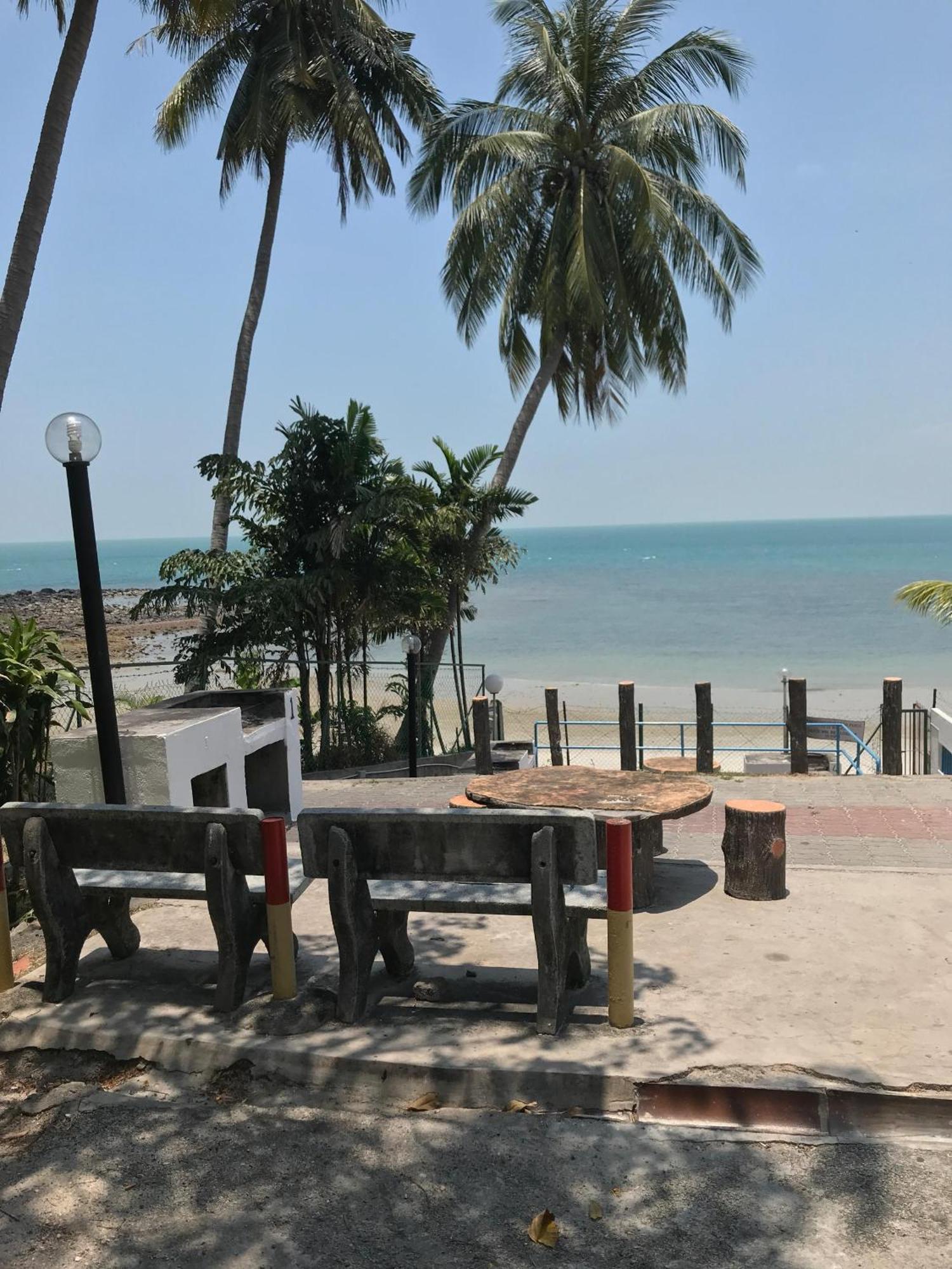Newly Renovated Comfy Beachfront View At Seri Bulan พอร์ตดิ๊กสัน ภายนอก รูปภาพ