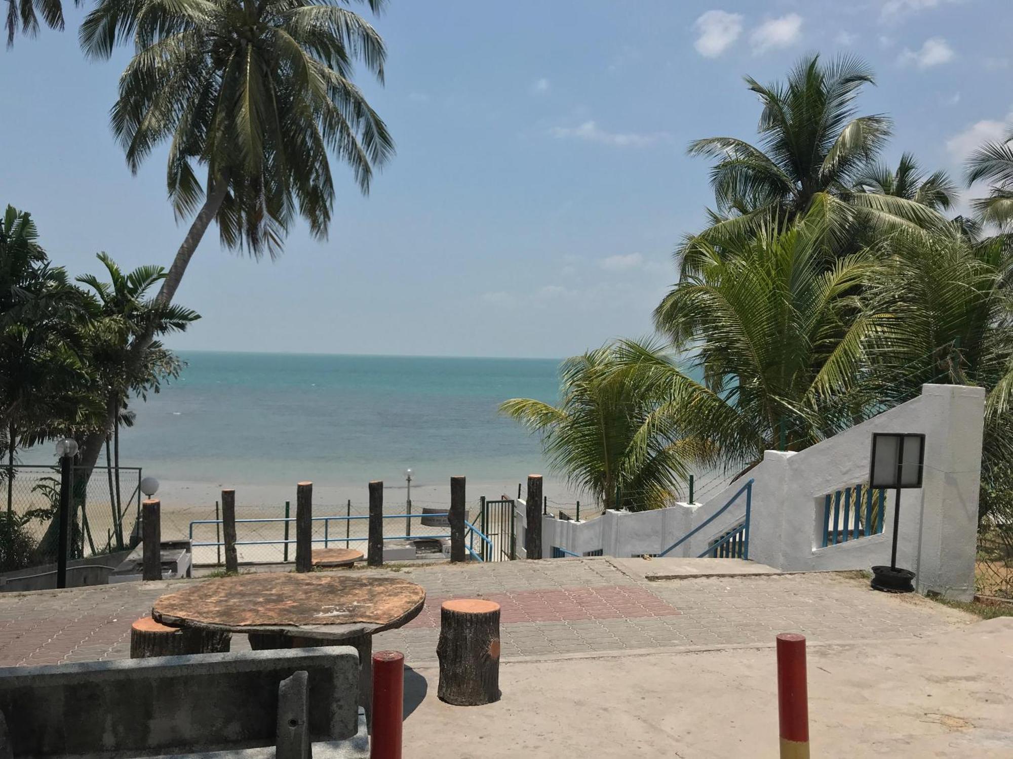 Newly Renovated Comfy Beachfront View At Seri Bulan พอร์ตดิ๊กสัน ภายนอก รูปภาพ